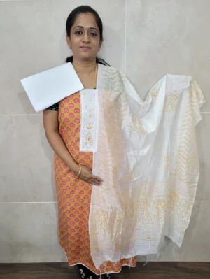 Printed Jaipur Cotton top paired with a printed soft cotton dupatta and cotton bottom