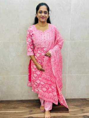 (Peach)Printed Jaipur cotton top(cotton lining)paired with printed cotton dupatta and cotton bottom(straight cut)
